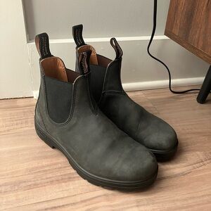 Rustic Black Chelsea Boot Blundstone